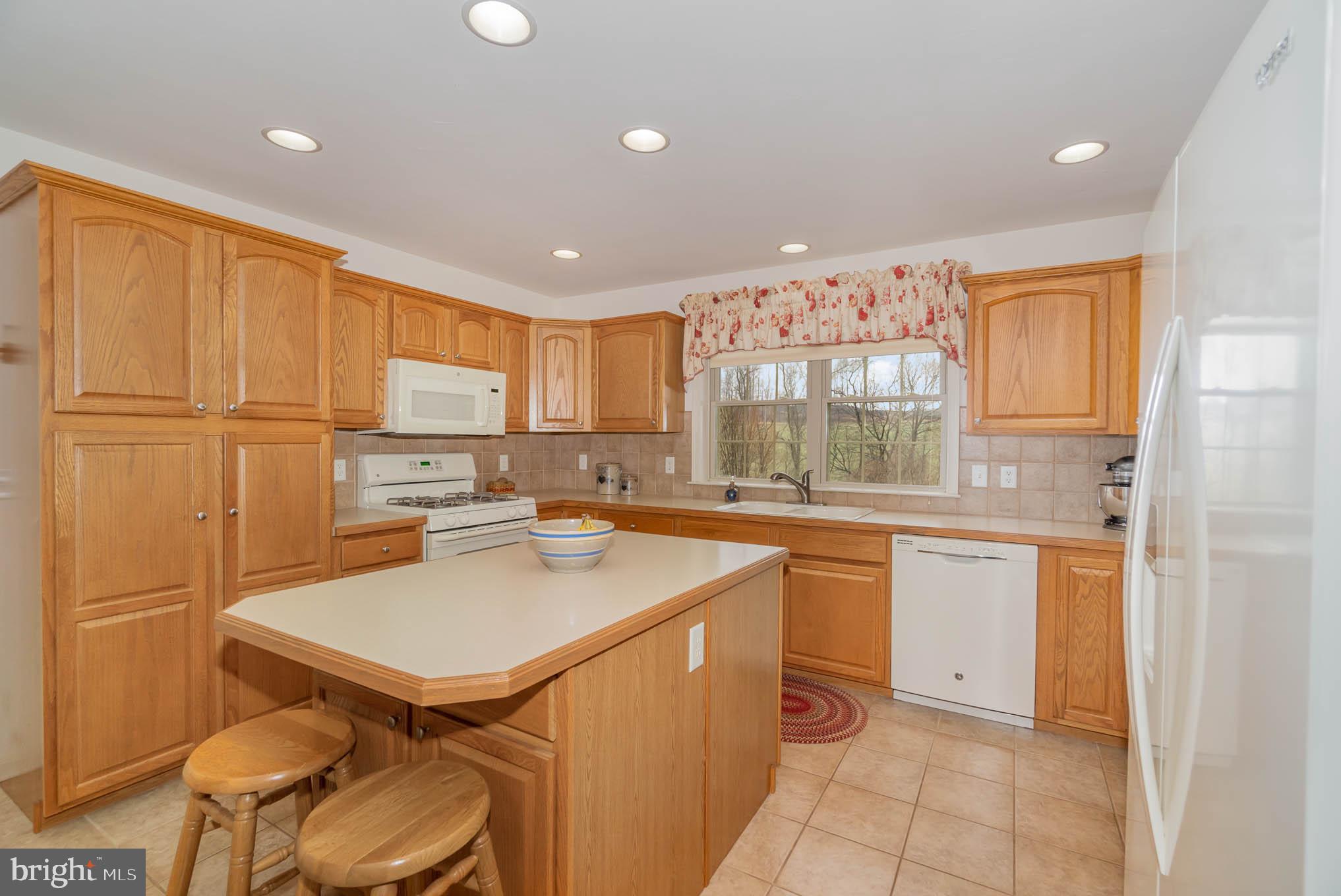 7931 Fulton School Road Felton, PA 17322 - Photo 11 of 35
