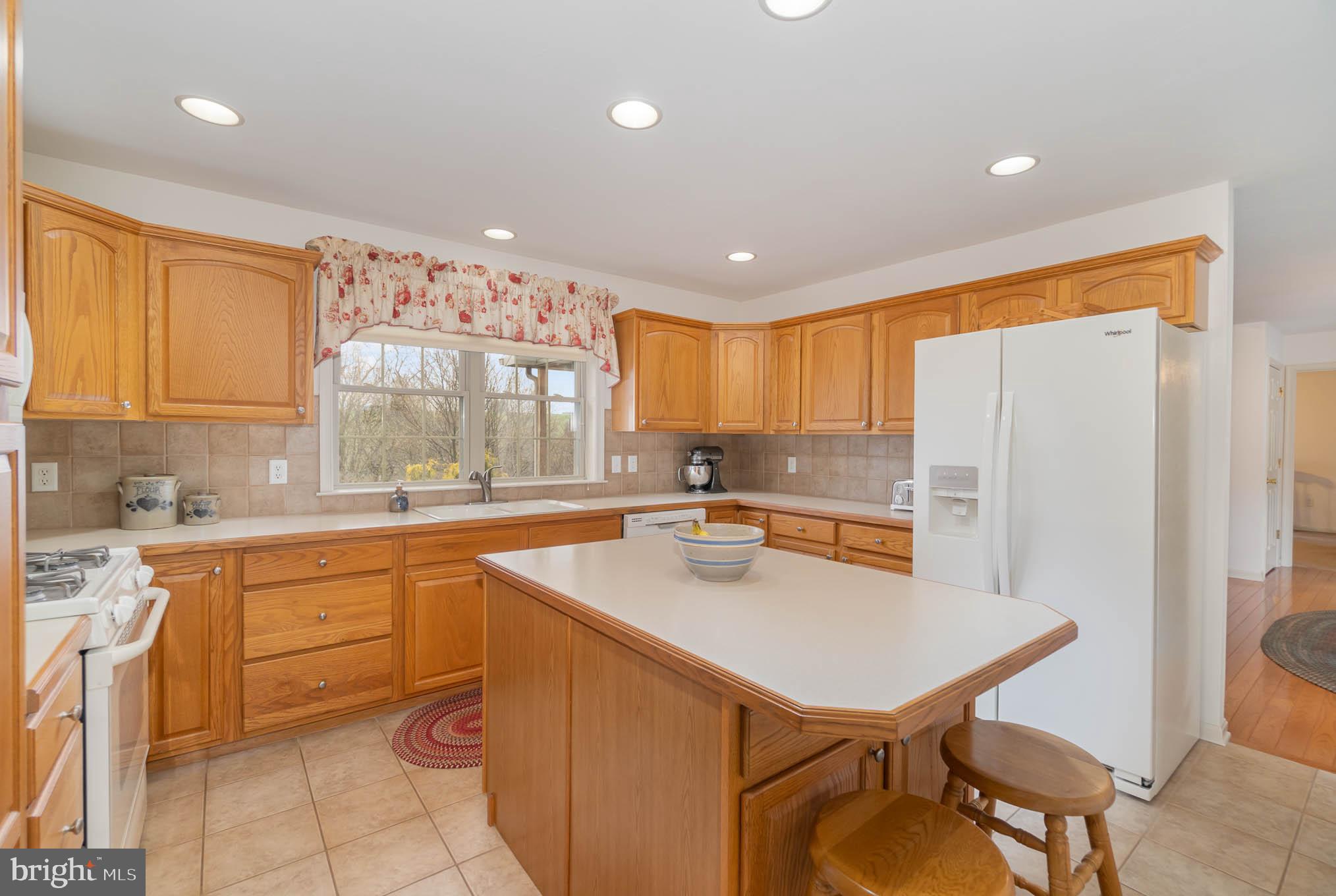 7931 Fulton School Road Felton, PA 17322 - Photo 12 of 35