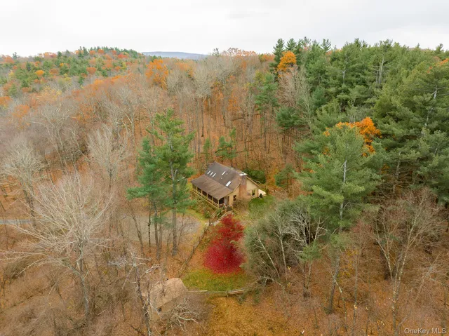 $650,000 | 79 Torre Rock Road, Red Hook, NY 12571