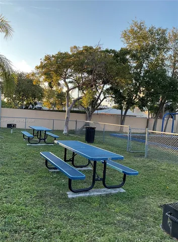 $309,000 | 10801 Southwest 109th Court, Unit D316, Miami, FL 33176