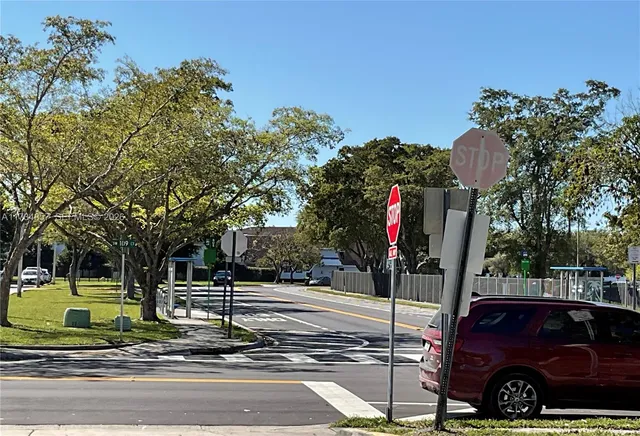 $309,000 | 10801 Southwest 109th Court, Unit D316, Miami, FL 33176