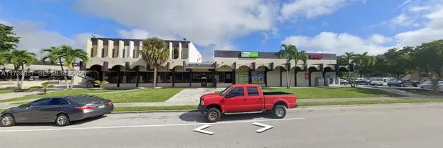 $309,000 | 10801 Southwest 109th Court, Unit D316, Miami, FL 33176