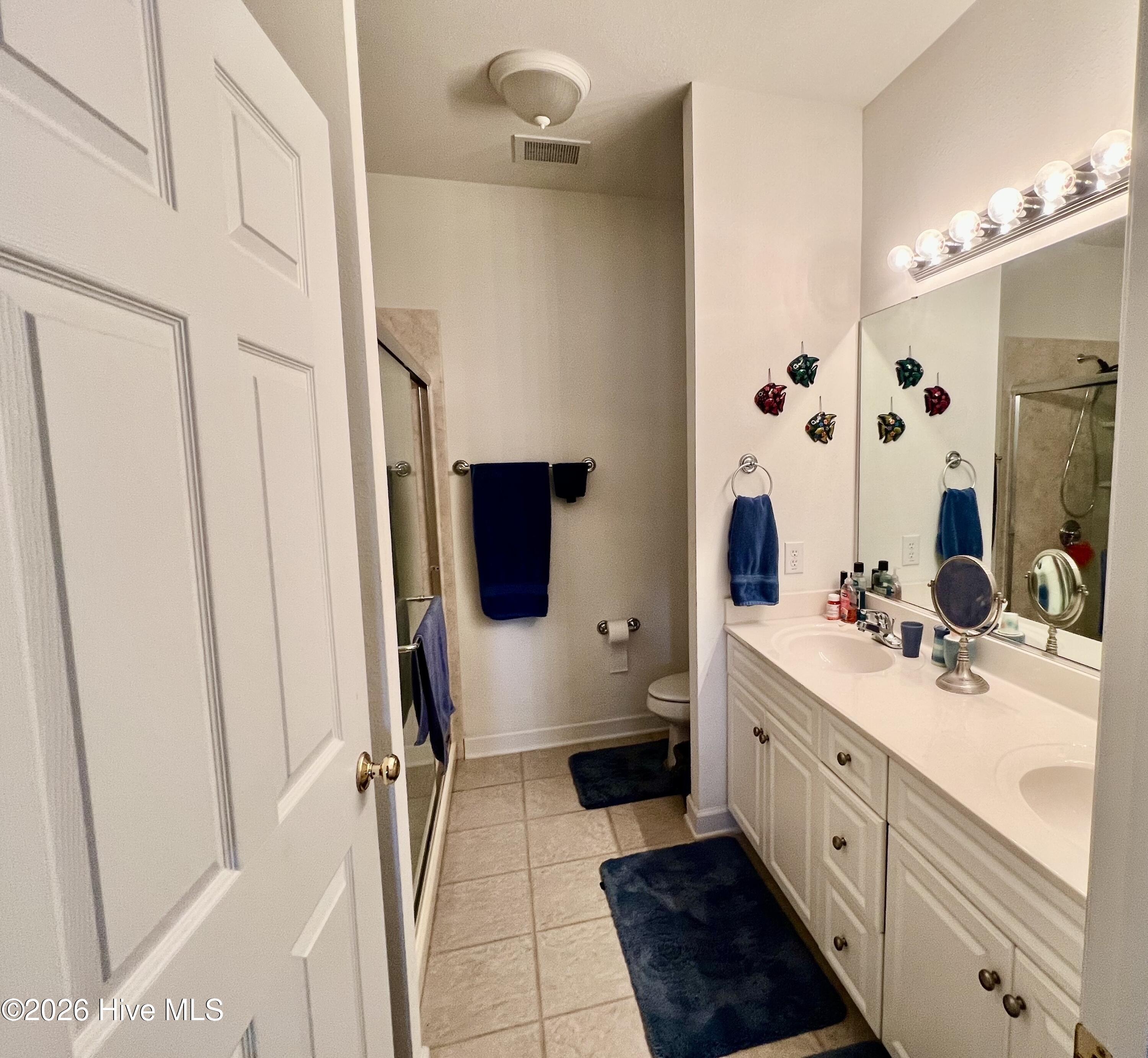 182 Clubhouse Road, Unit 4 Sunset Beach, NC 28468 - Photo 9 of 30 MB Bath