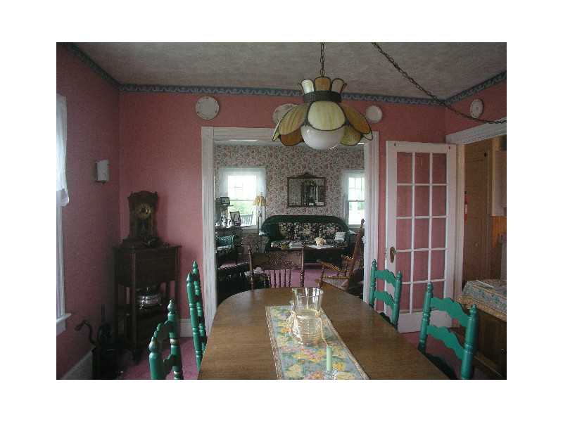 839 West Side Road Block Island, RI 02807 - Photo 4 of 13 Dining Room.