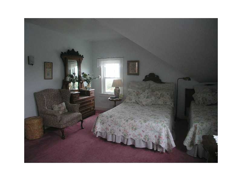 839 West Side Road Block Island, RI 02807 - Photo 7 of 13 Bedroom.