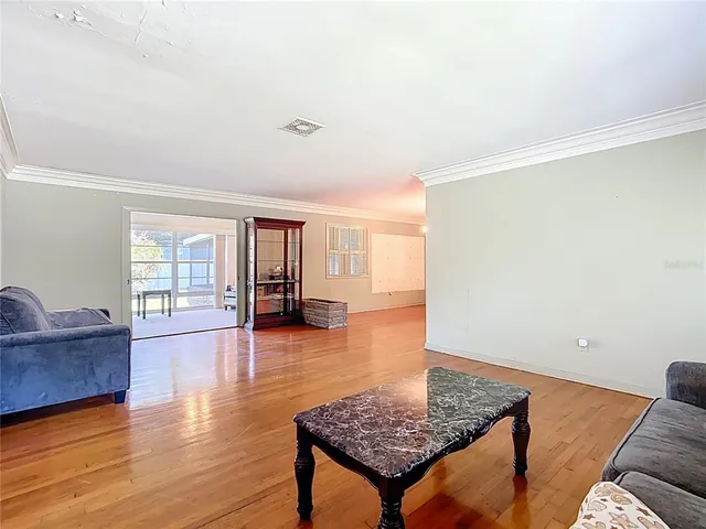 $295,000 | 539 West Beacon Road, Lakeland, FL 33803