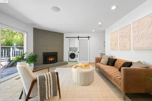 $1,198,000 | 7796 Surrey Lane, Oakland, CA 94605