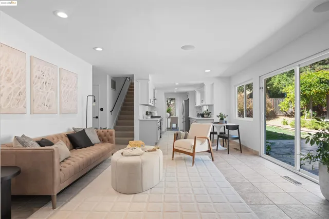 $1,198,000 | 7796 Surrey Lane, Oakland, CA 94605