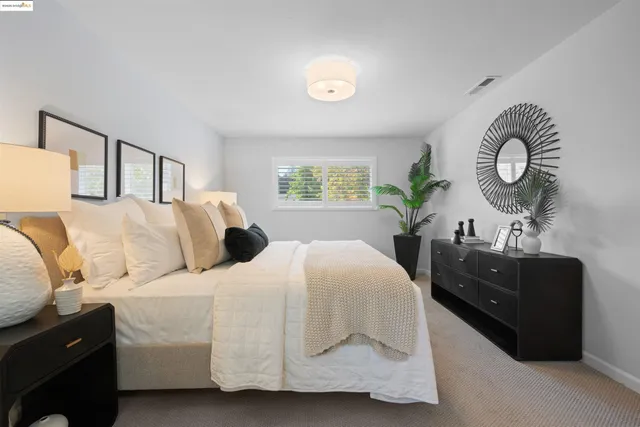 $1,198,000 | 7796 Surrey Lane, Oakland, CA 94605