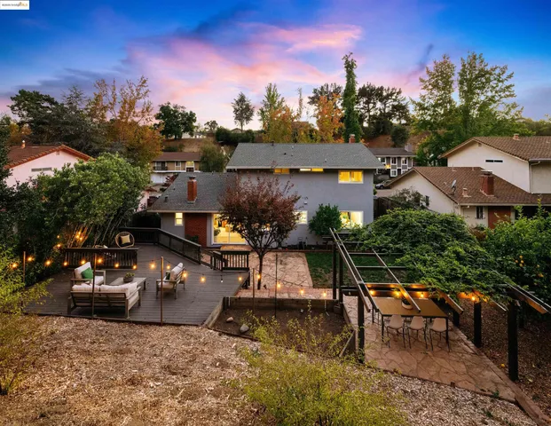 $1,198,000 | 7796 Surrey Lane, Oakland, CA 94605