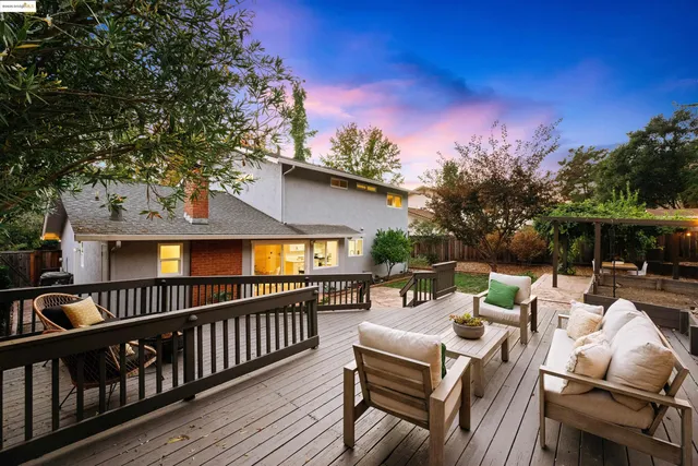 $1,198,000 | 7796 Surrey Lane, Oakland, CA 94605