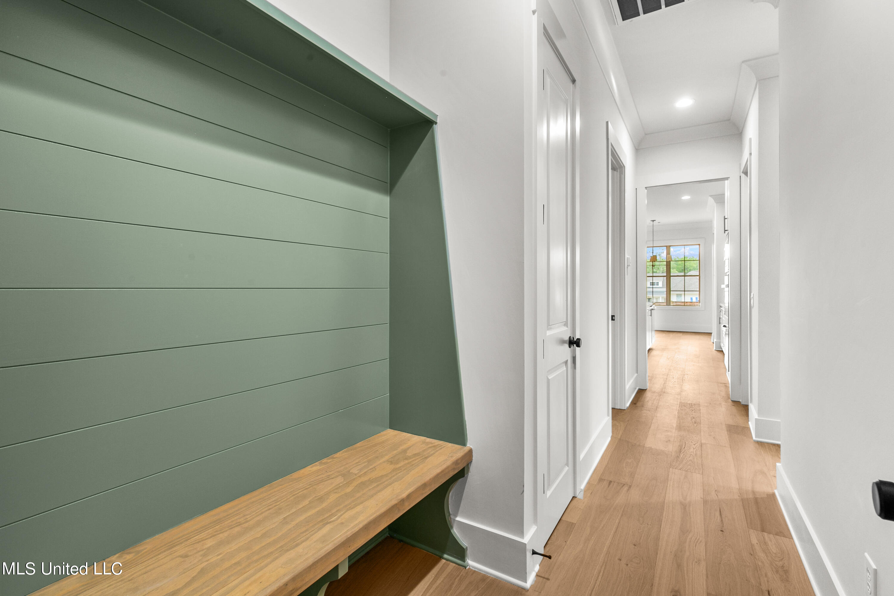 362 Wellstone Place Madison, MS 39110 - Photo 15 of 20 362 Wellstone-24