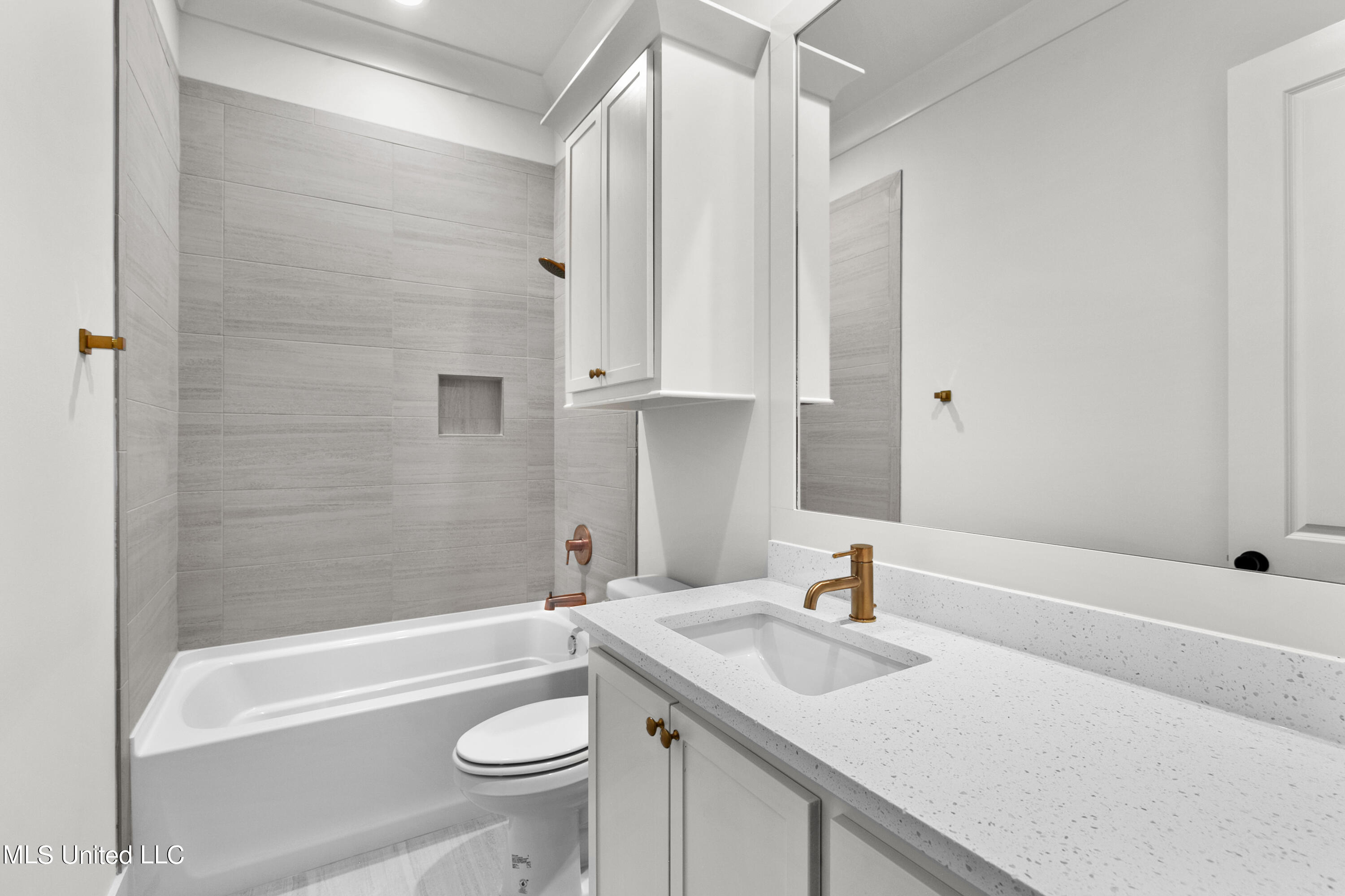 362 Wellstone Place Madison, MS 39110 - Photo 17 of 20 362 Wellstone-26