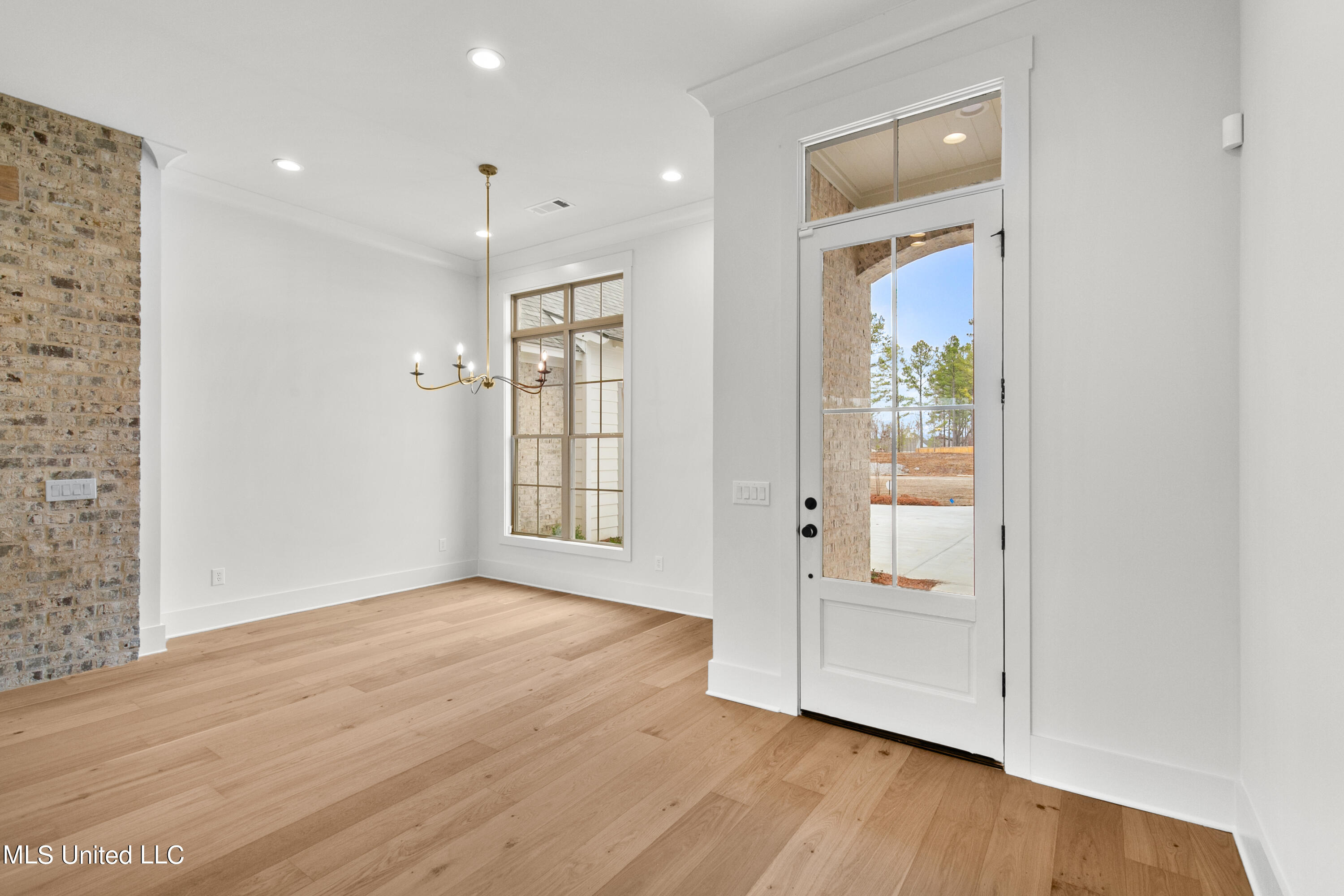 362 Wellstone Place Madison, MS 39110 - Photo 2 of 20 362 Wellstone-5