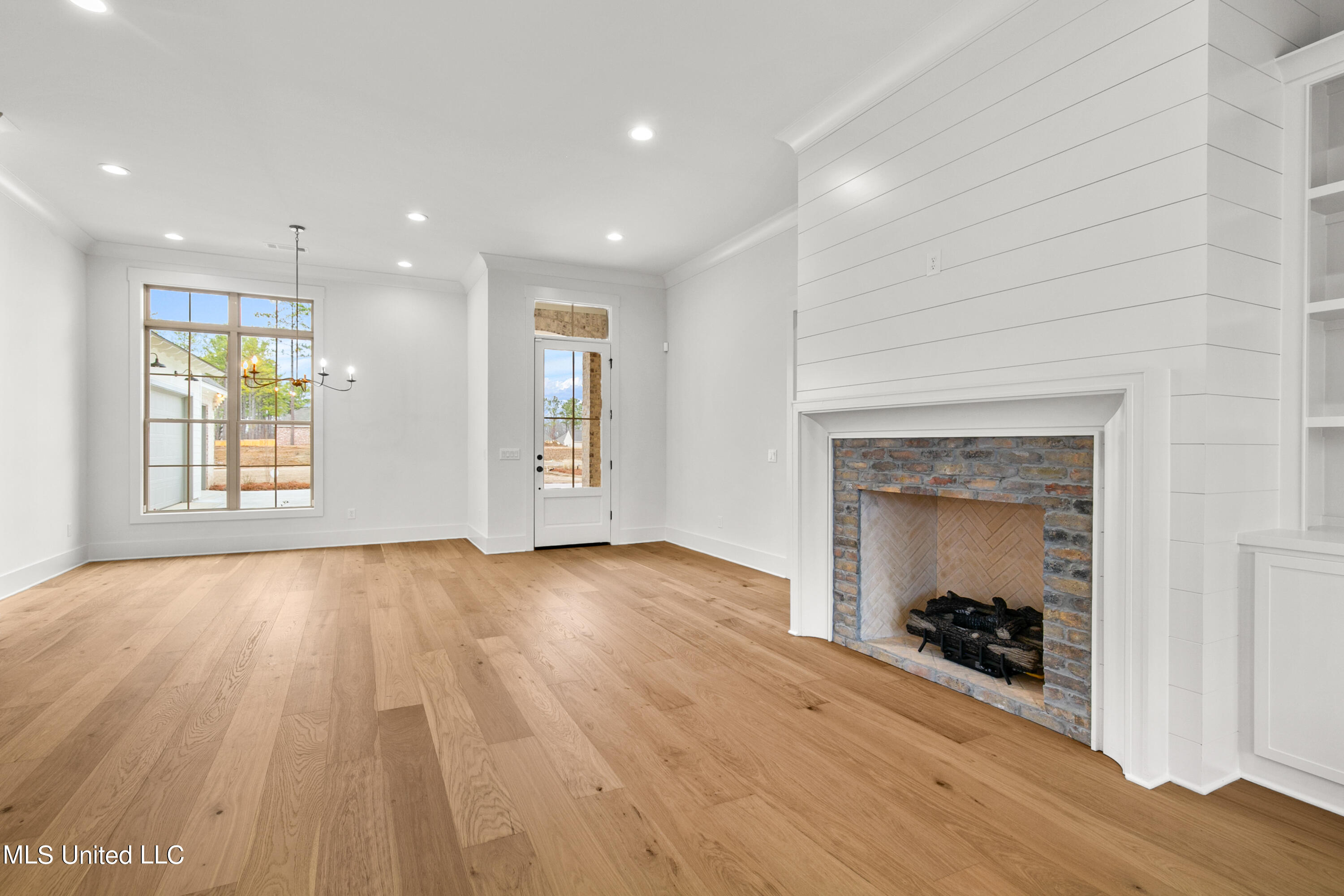 362 Wellstone Place Madison, MS 39110 - Photo 4 of 20 362 Wellstone-9