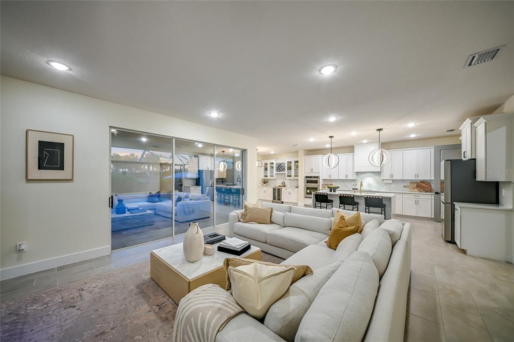 4339 Silo Prt Court Lakewood Ranch, FL 34211 - Photo 12 of 40