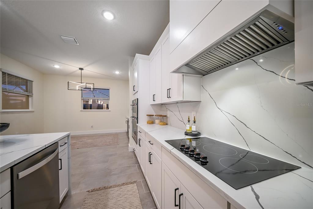 4339 Silo Prt Court Lakewood Ranch, FL 34211 - Photo 15 of 40