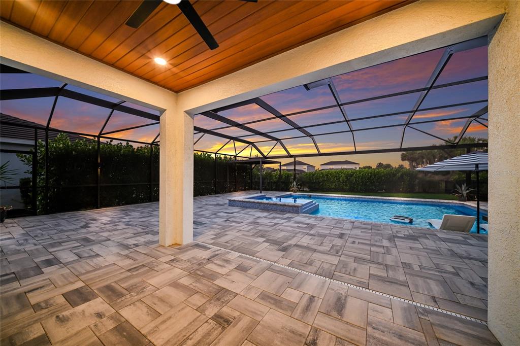 4339 Silo Prt Court Lakewood Ranch, FL 34211 - Photo 5 of 40
