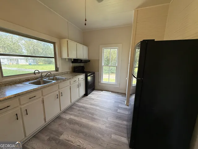 $179,900 | 604 Shy Street, Dexter, GA 31019