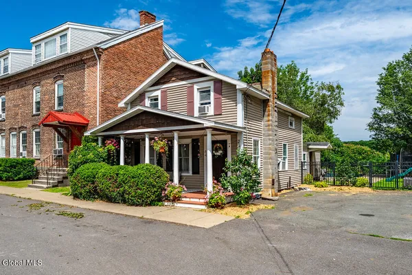 $209,900 | 64 East Street, Schaghticoke, NY 12154
