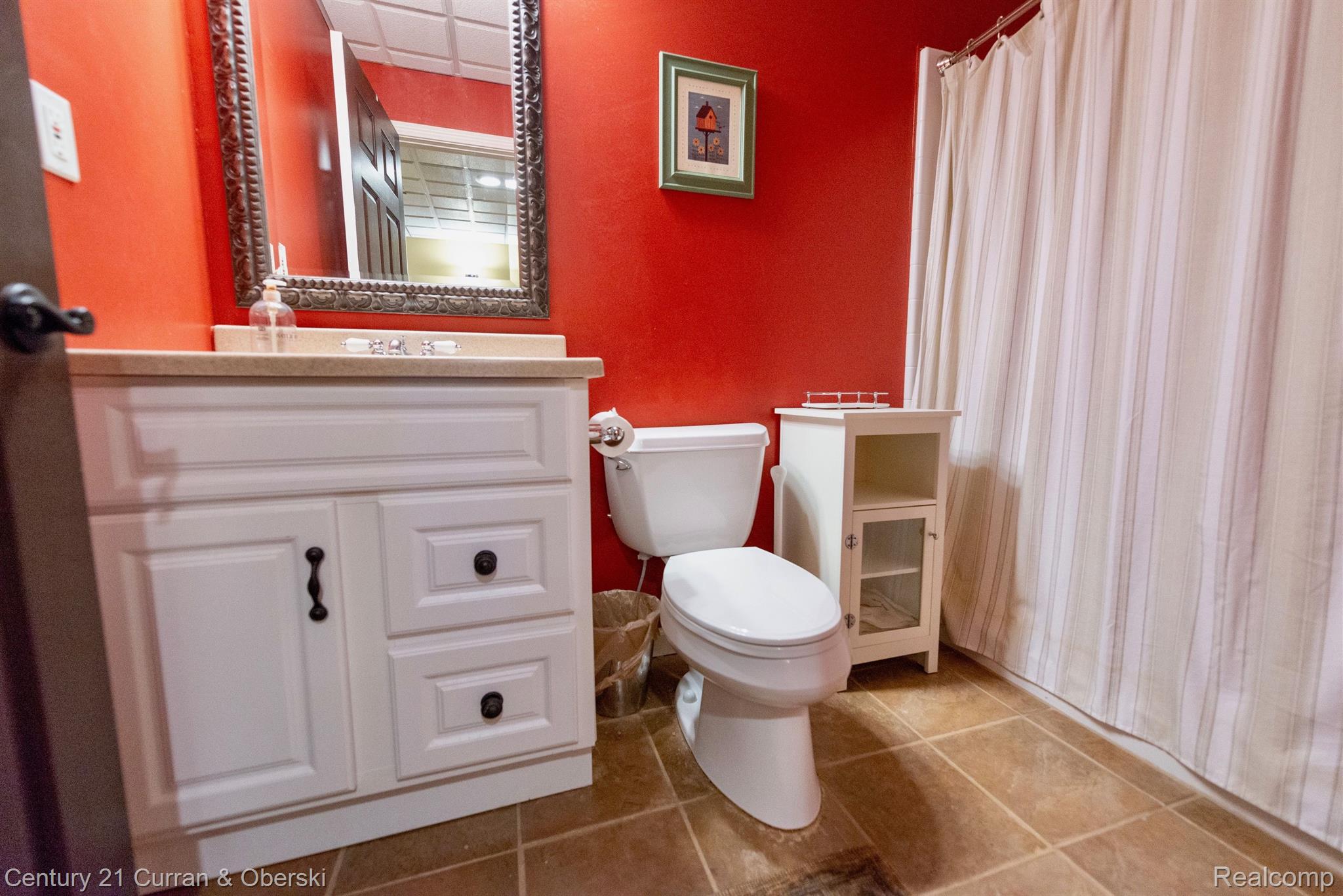 3764 Piedmonte Drive Rochester, MI 48306 - Photo 46 of 60 Full Bathroom in Lower Level