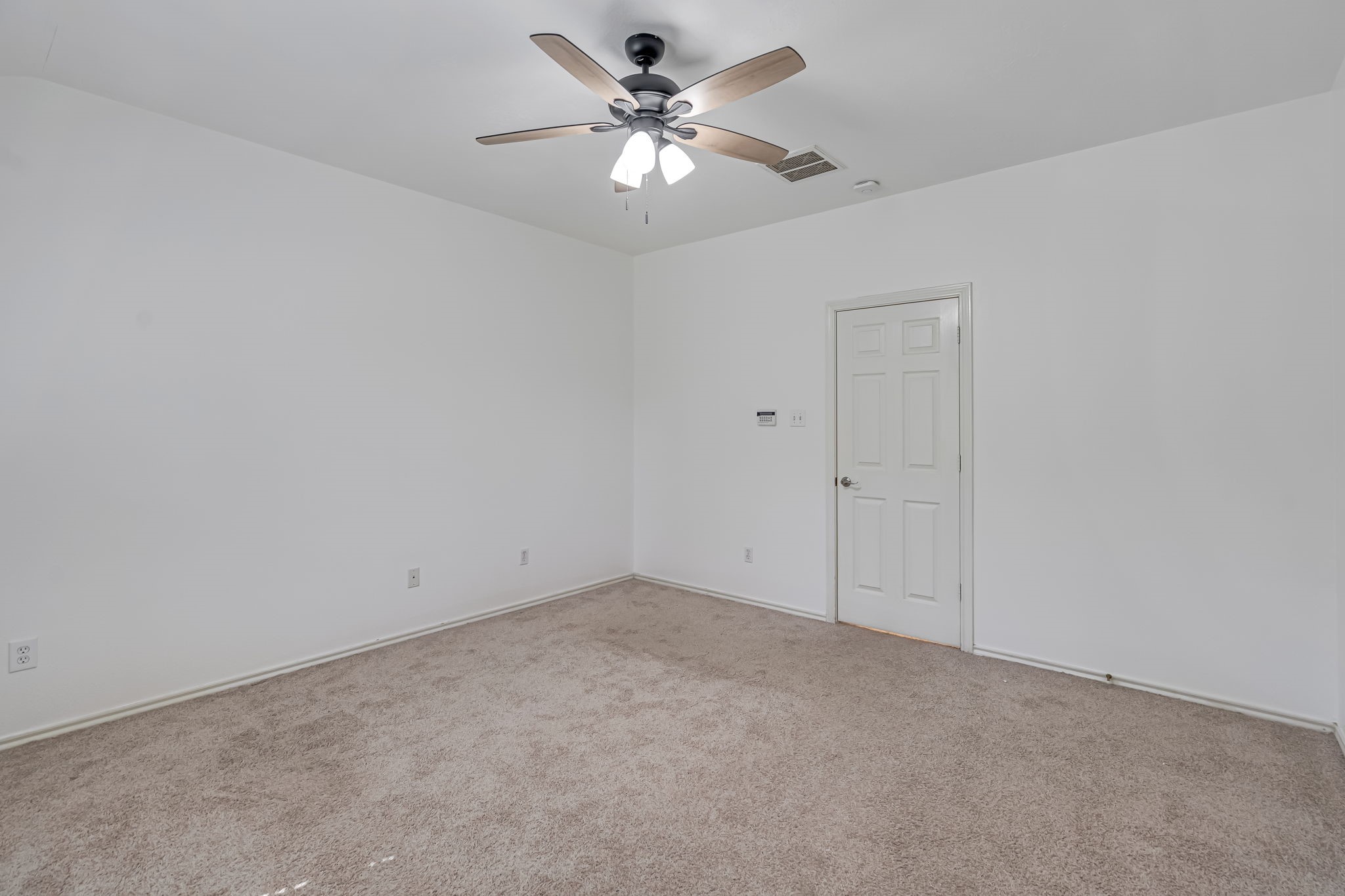 209 Summerhaze Circle Spring, TX 77382 - Photo 12 of 29