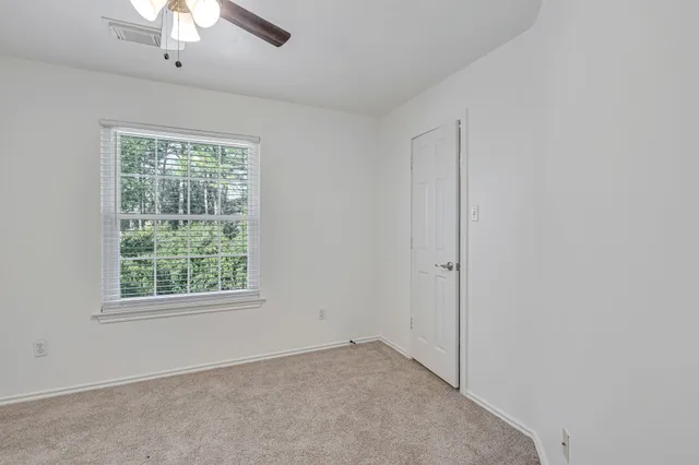 $1,800 | 209 Summerhaze Circle, Spring, TX 77382