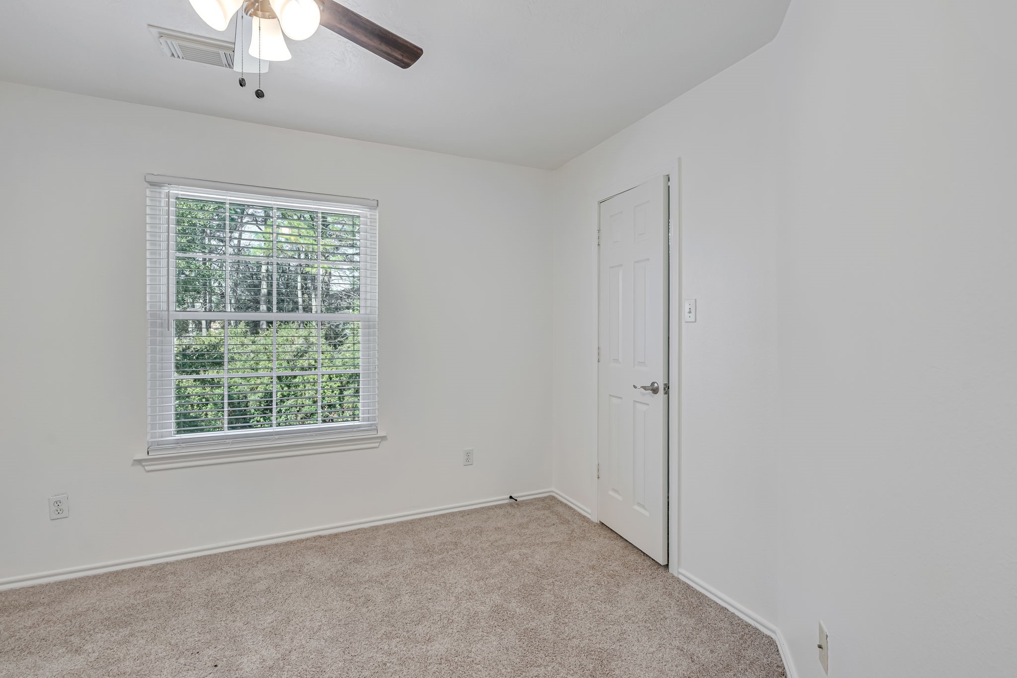 209 Summerhaze Circle Spring, TX 77382 - Photo 21 of 29