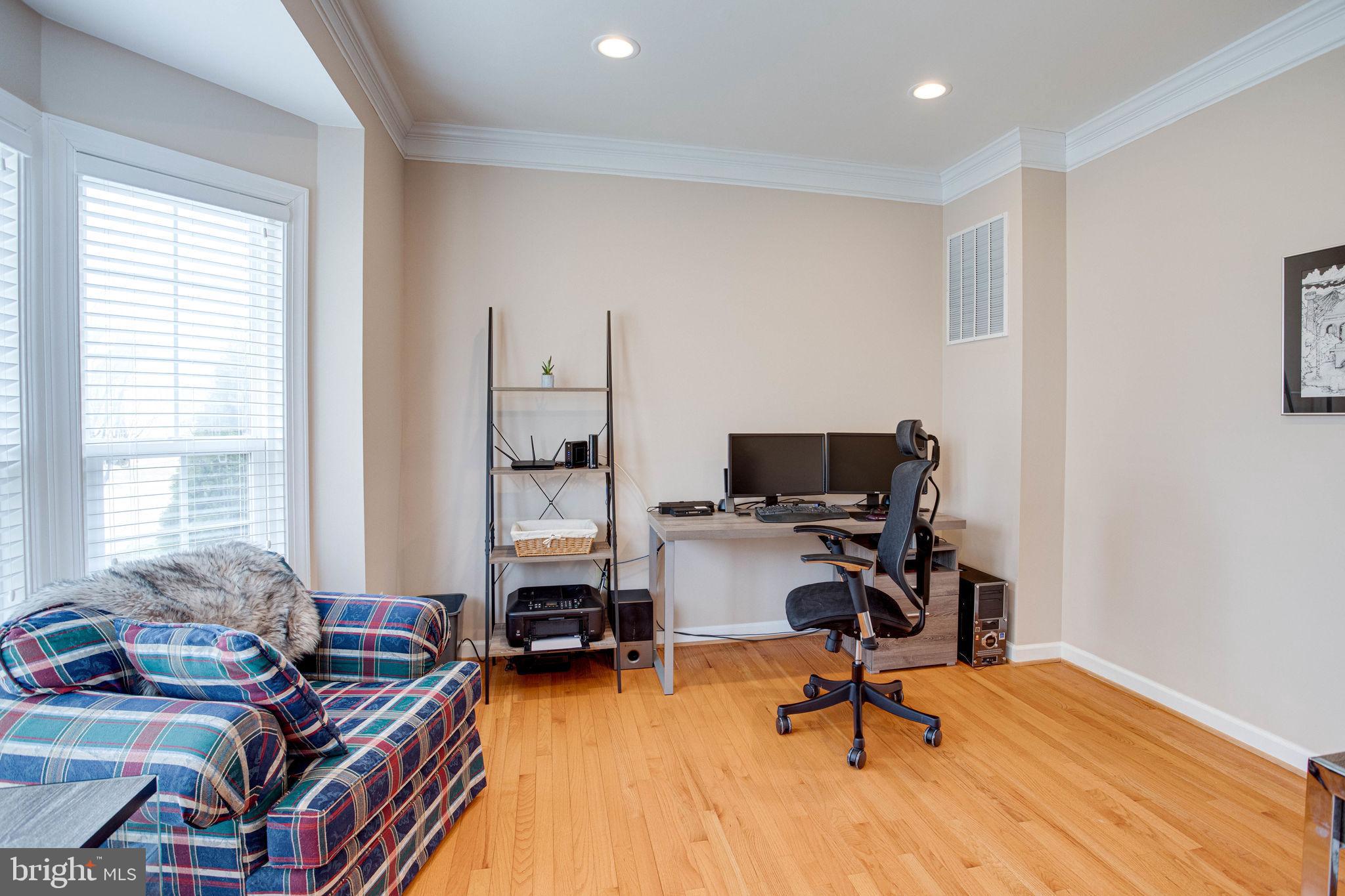 9062 Furey Road Lorton, VA 22079 - Photo 30 of 56 Office