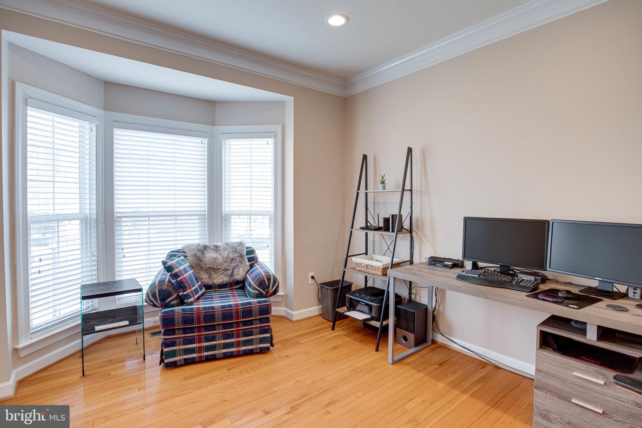 9062 Furey Road Lorton, VA 22079 - Photo 31 of 56 Office with bay window