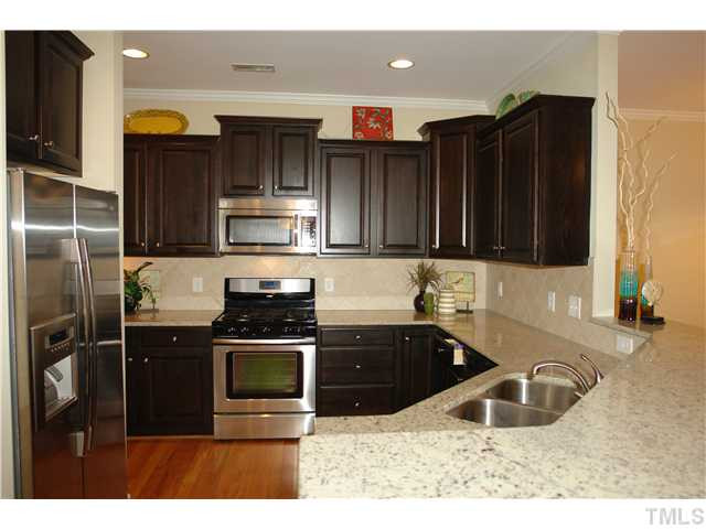7241 Ladbrooke Street Raleigh, NC 27617 - Photo 3 of 25 Photo 3