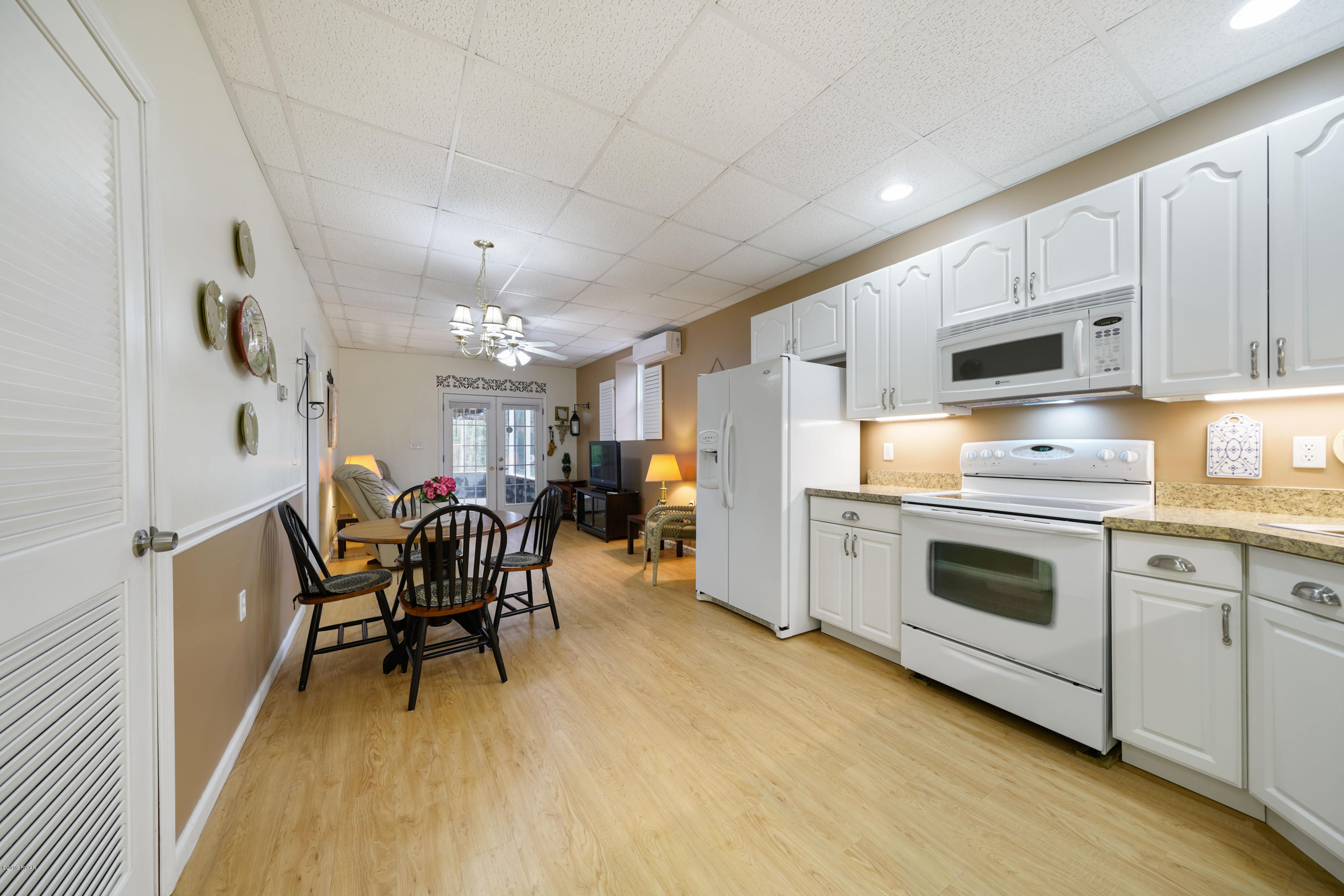 195 Fox Ridge Road Greeley, PA 18425 - Photo 23 of 39