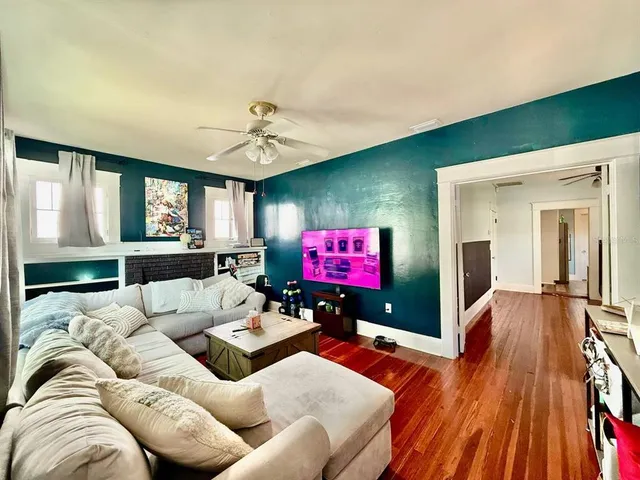 $2,000 | 3805 North Arlington Avenue, Tampa, FL 33603