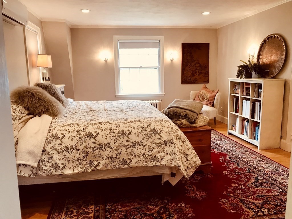 207 Farmington Road Longmeadow, MA 01106 - Photo 18 of 36 Gallery Image 18