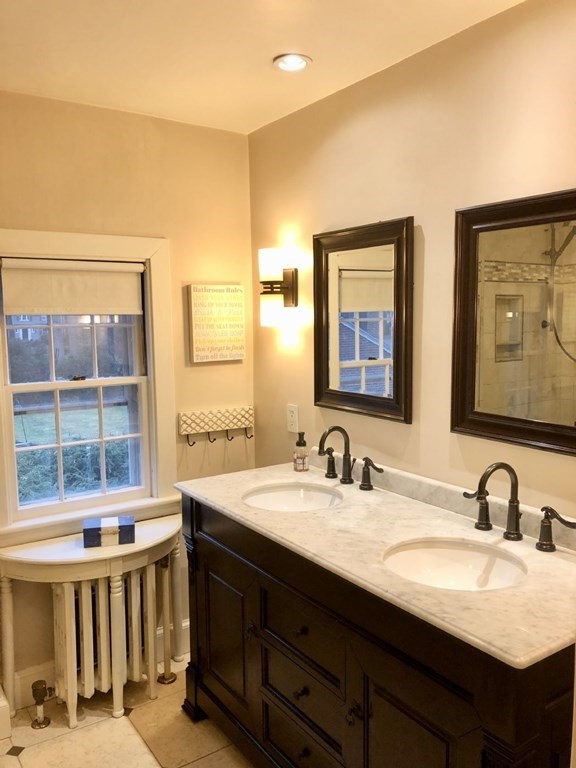 207 Farmington Road Longmeadow, MA 01106 - Photo 25 of 36 Gallery Image 25