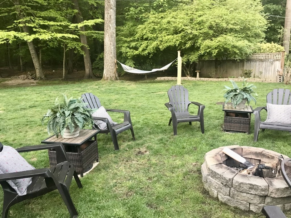 207 Farmington Road Longmeadow, MA 01106 - Photo 33 of 36 Gallery Image 33