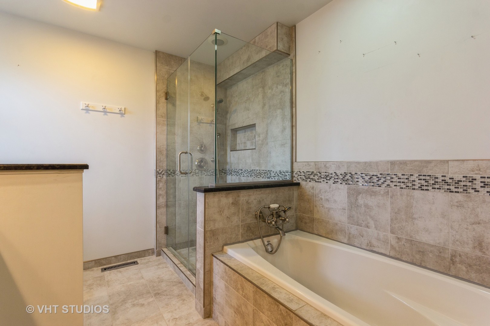 19320 South Schoolhouse Road Mokena, IL 60448 - Photo 11 of 21