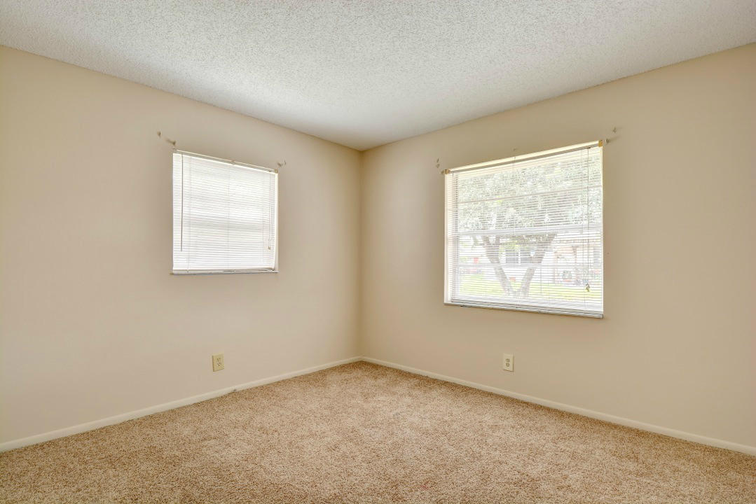 9646 Ohio Place Boca Raton, FL 33434 - Photo 17 of 18 Guest Room