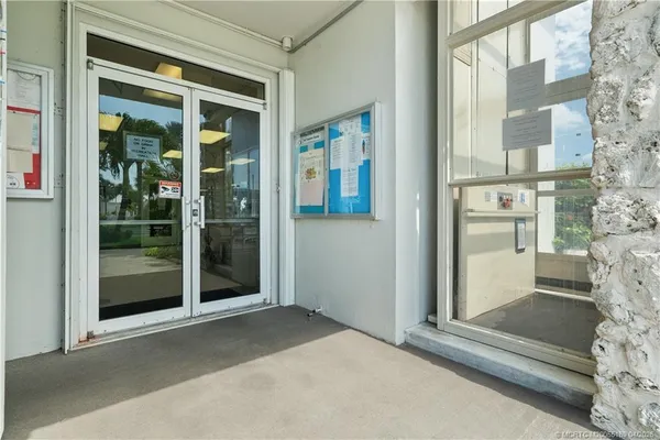 $495,000 | 2005 Nettles Boulevard, Jensen Beach, FL 34957