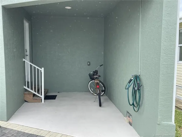 $495,000 | 2005 Nettles Boulevard, Jensen Beach, FL 34957