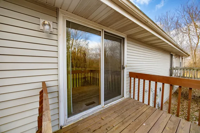 $259,900 | 3205 Greenwood Drive, Janesville, WI 53546