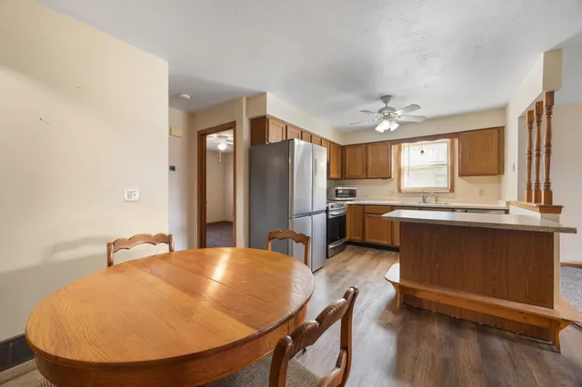 $259,900 | 3205 Greenwood Drive, Janesville, WI 53546