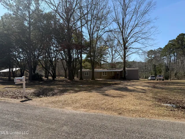 $129,000 | 91 Trace Road, Monticello, MS 39654