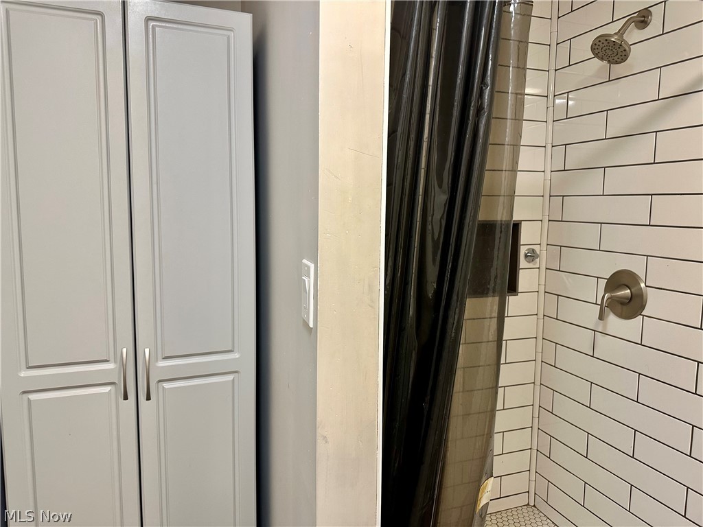 2188 West 6th Street, Unit DOWN Cleveland, OH 44113 - Photo 17 of 20