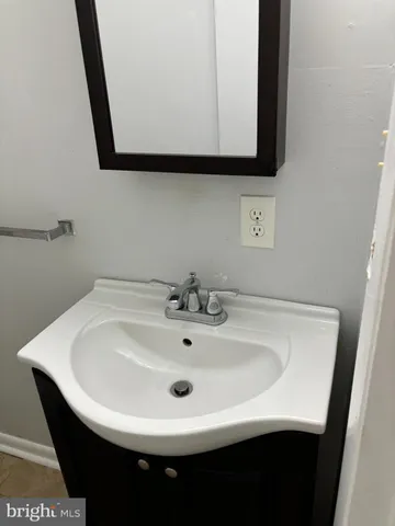 $234,900 | 713 Willow Street, Unit A2, Lansdale, PA 19446