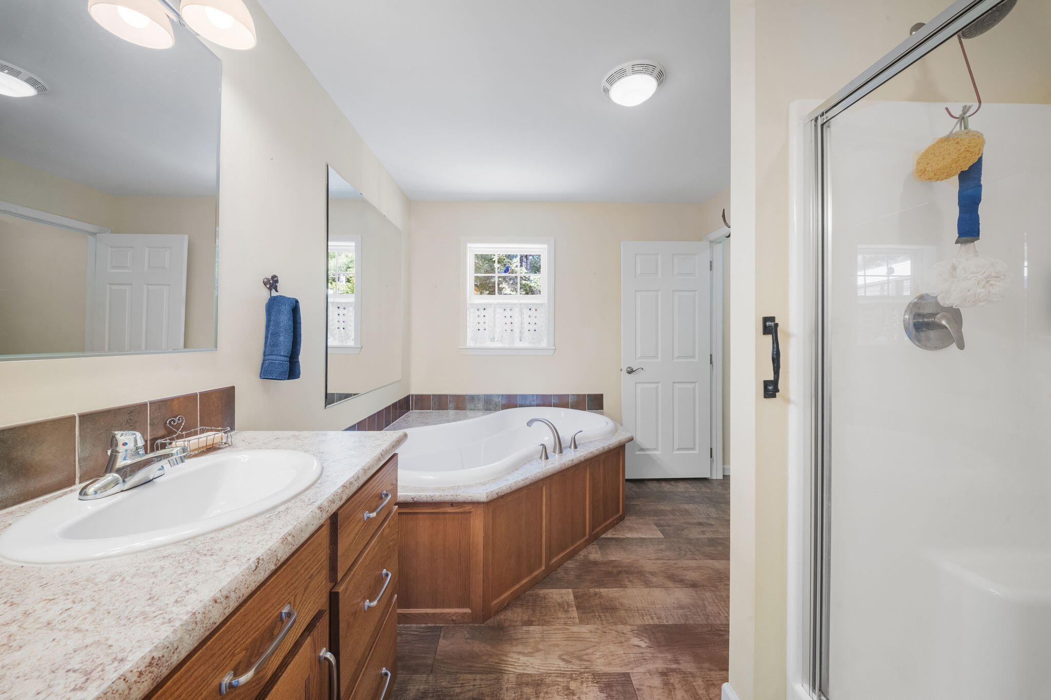 811 Newbury Neck Road Surry, ME 04684 - Photo 19 of 49 38-web-or-mls-DSC09609