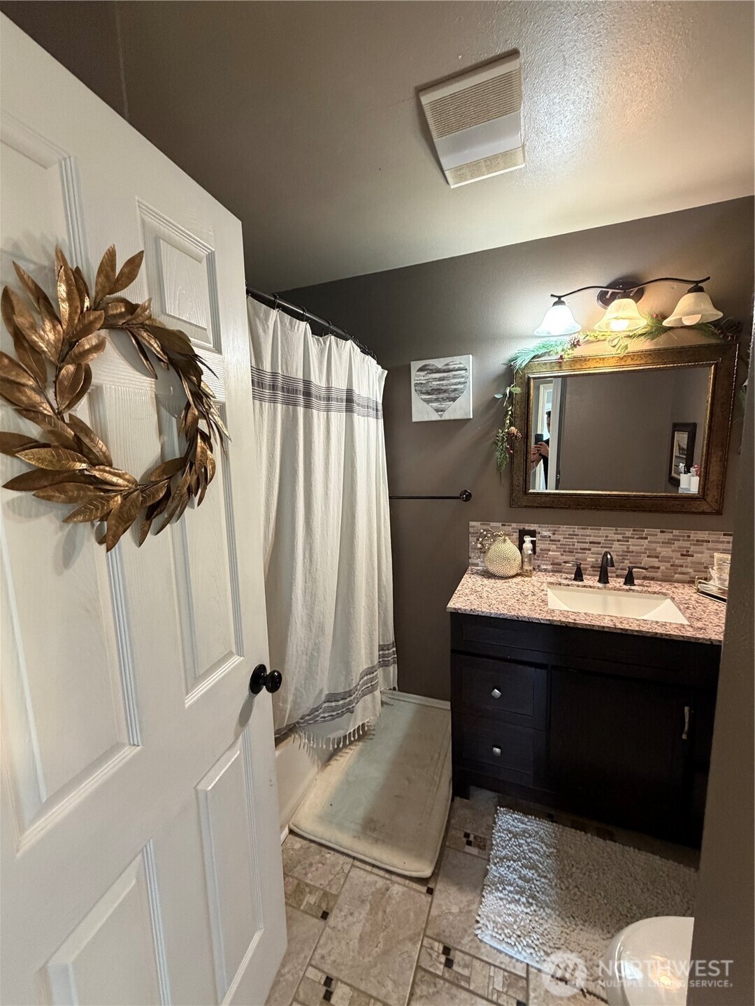 324 Omak River Road Omak, WA 98841 - Photo 18 of 39
