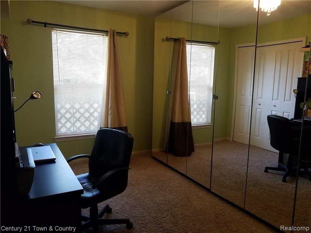 1732 South Boulevard Rochester, MI 48309 - Photo 11 of 24