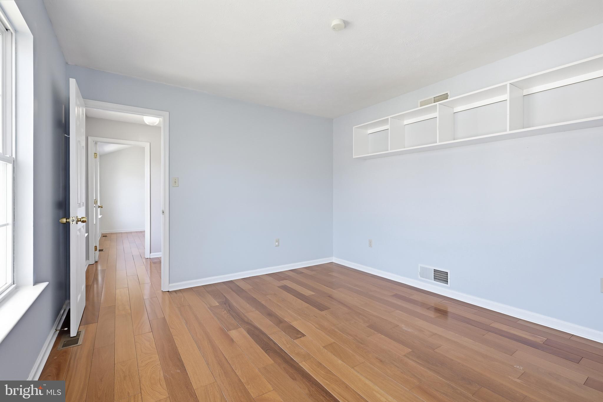 118 Liberty Lane Elkton, MD 21921 - Photo 19 of 31 a view of a room with wooden floor and a window