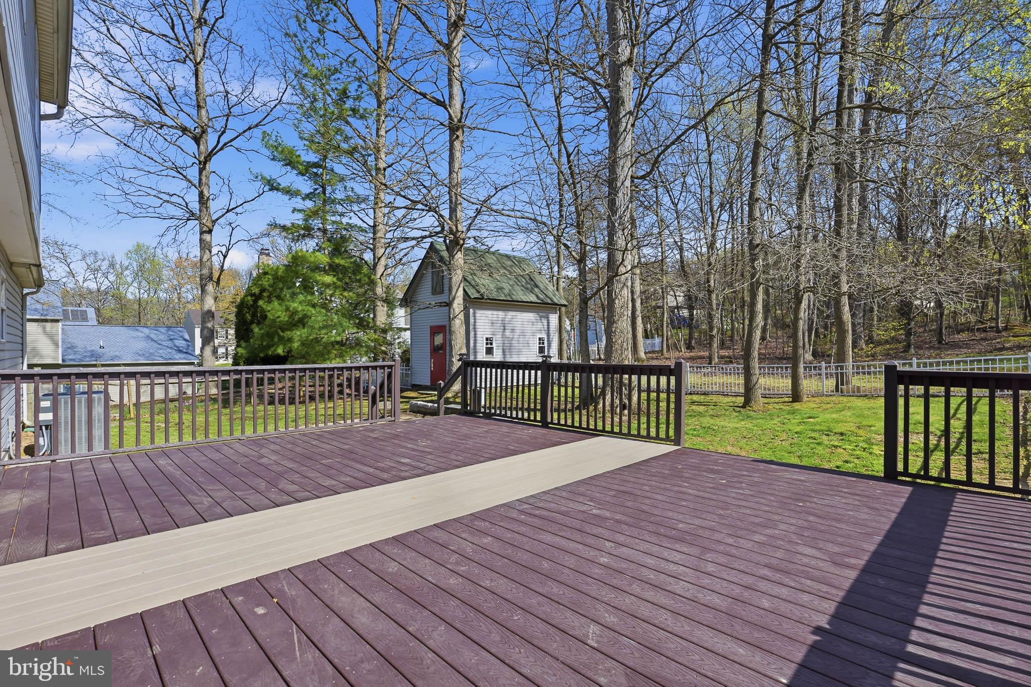 118 Liberty Lane Elkton, MD 21921 - Photo 28 of 31 a view of a deck with a yard